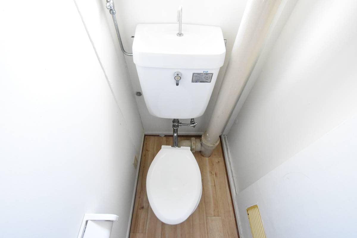 Toilet di Village House Nakagomi di Saku-shi