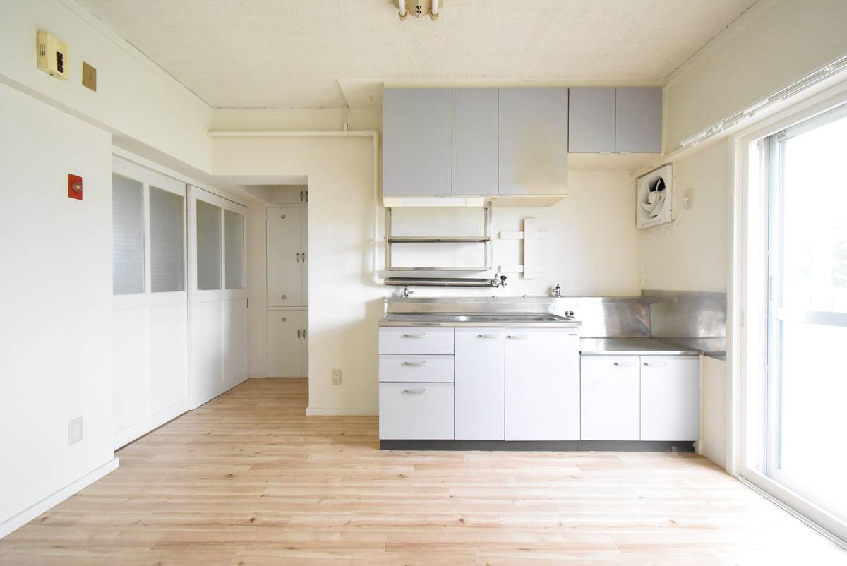佐久市ビレッジハウス中込のキッチン