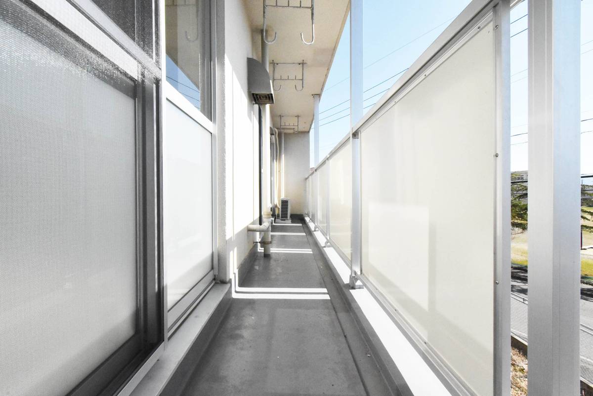 長岡市ビレッジハウス希望ヶ丘のバルコニー