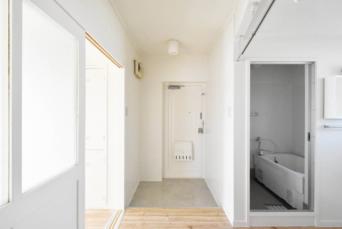 長岡市ビレッジハウス希望ヶ丘の玄関