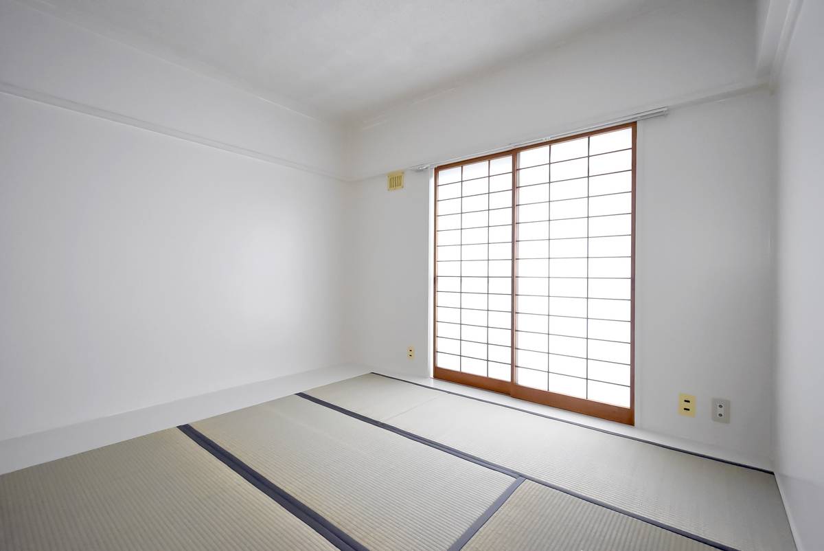 上田市ビレッジハウス丸子の居室