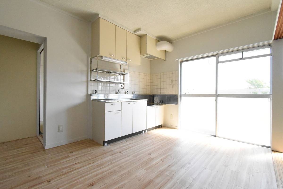 Ishioka-shi ရှိ Village House Ishioka Dai 2 ၏ မီးဖိုချောင်