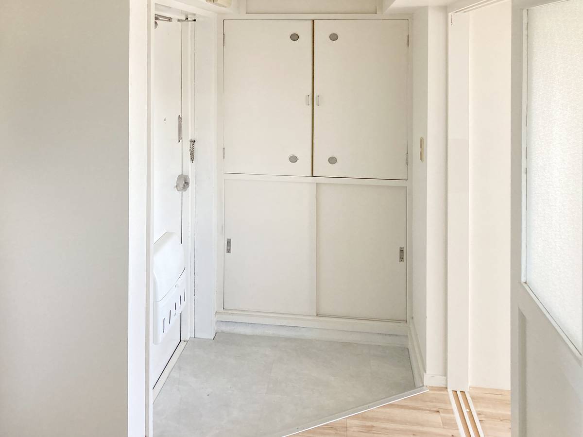 Pintu Masuk Apartemen di Village House Mashiko di Haga-gun