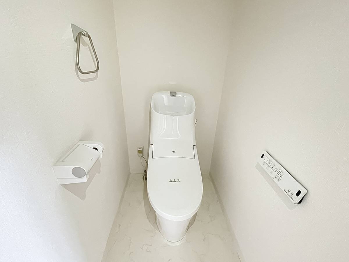 Toilet in Village House Shinagawa Yashio Tower in Shinagawa-ku