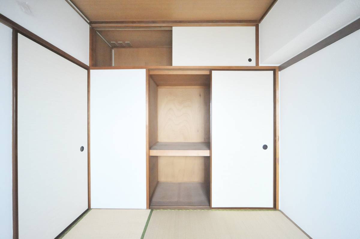 Storage Space in Village House Shinagawa Yashio Tower in Shinagawa-ku