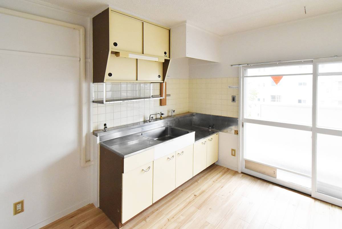 Chuo-shi ရှိ Village House Tamaho Narushima ၏ မီးဖိုချောင်