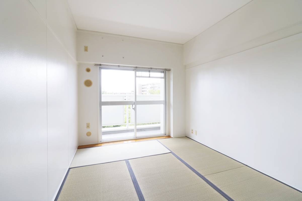 成田市ビレッジハウス成田吾妻タワーの居室