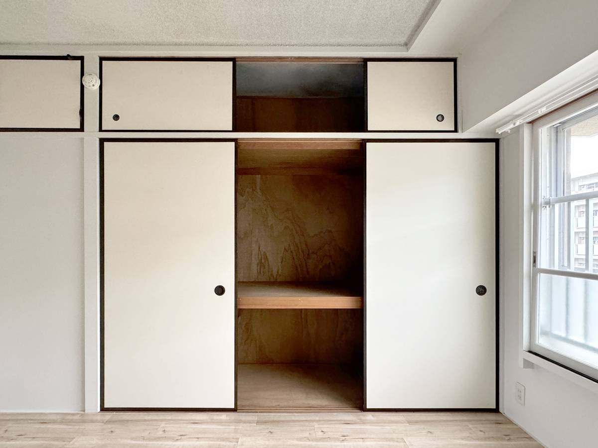 Khu vực chứa đồ của Village House Koushoku ở Chikuma-shi