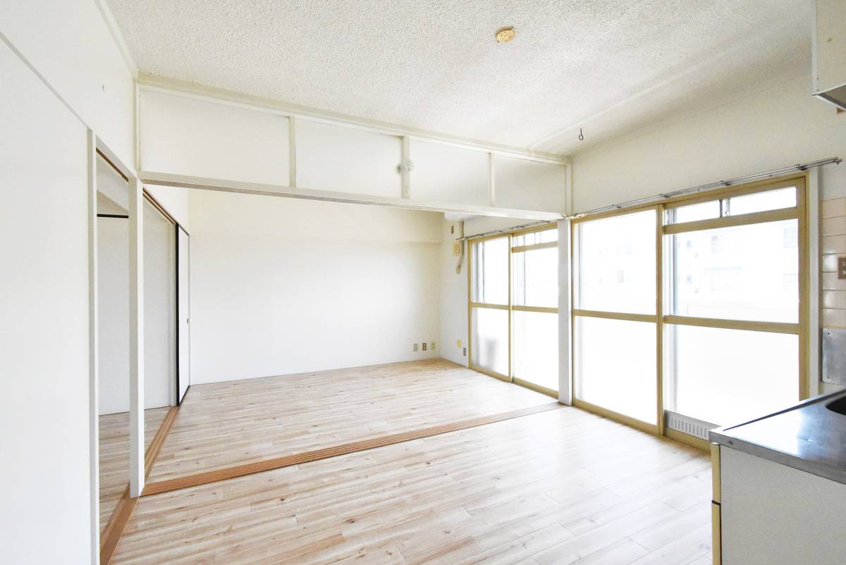 Living Room in Village House Koshiji in Nagaoka-shi