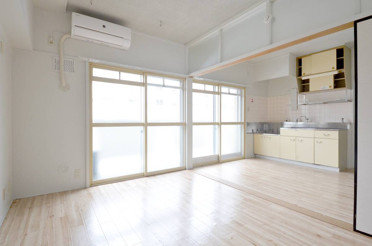 Living Room in Village House Koshiji in Nagaoka-shi