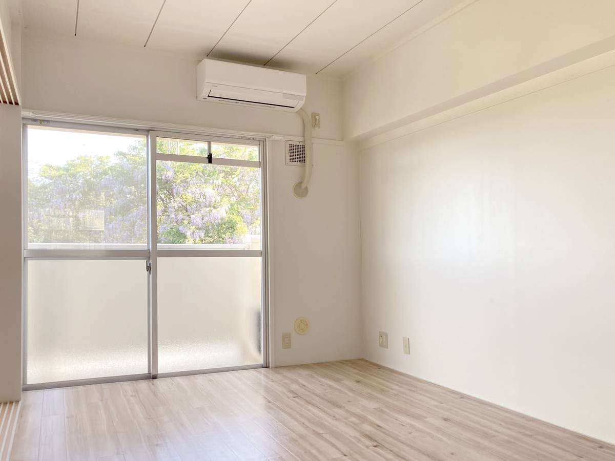 日立市ビレッジハウス十王のリビング