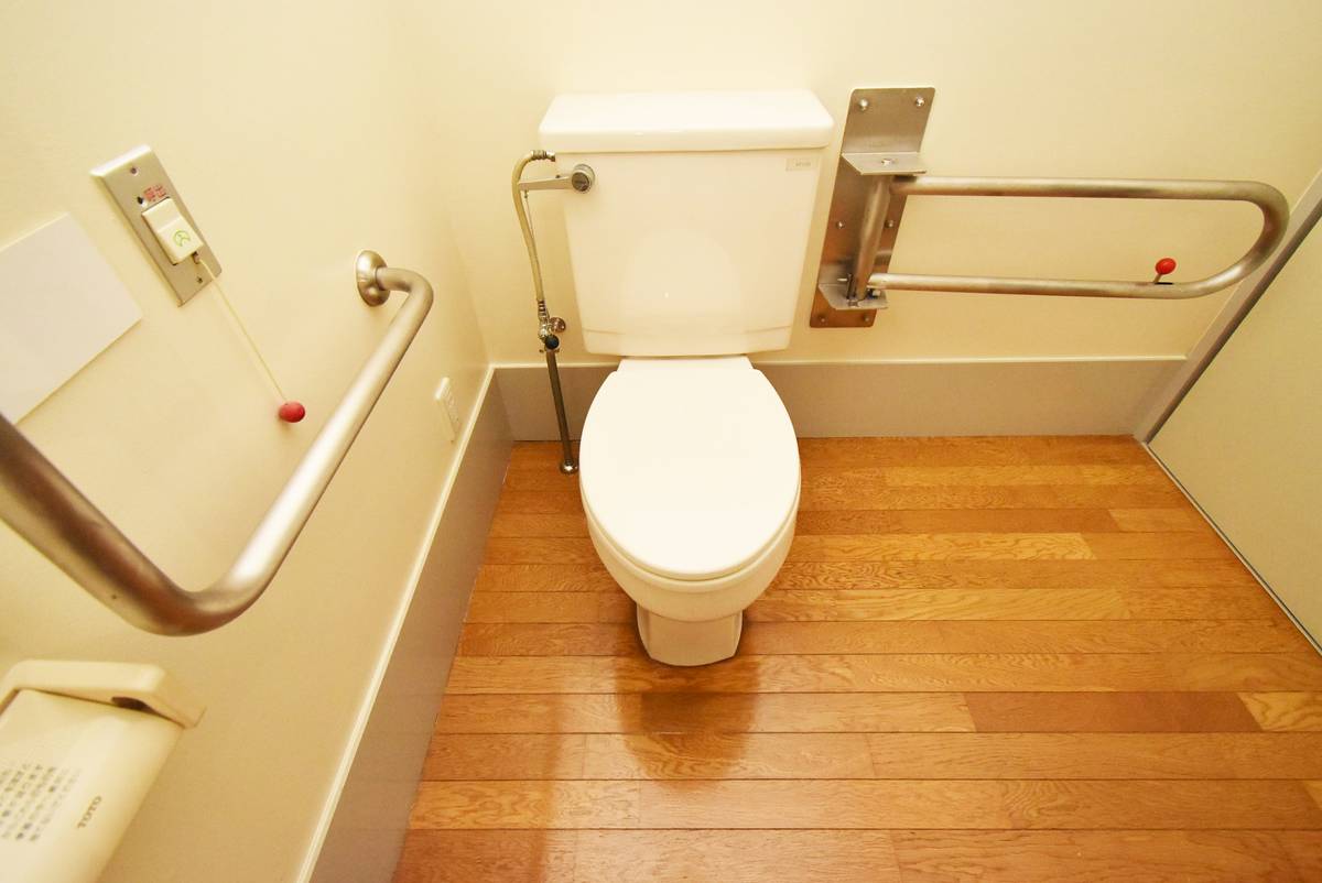 Toilet in Village House Shiomi Tower in Koto-ku