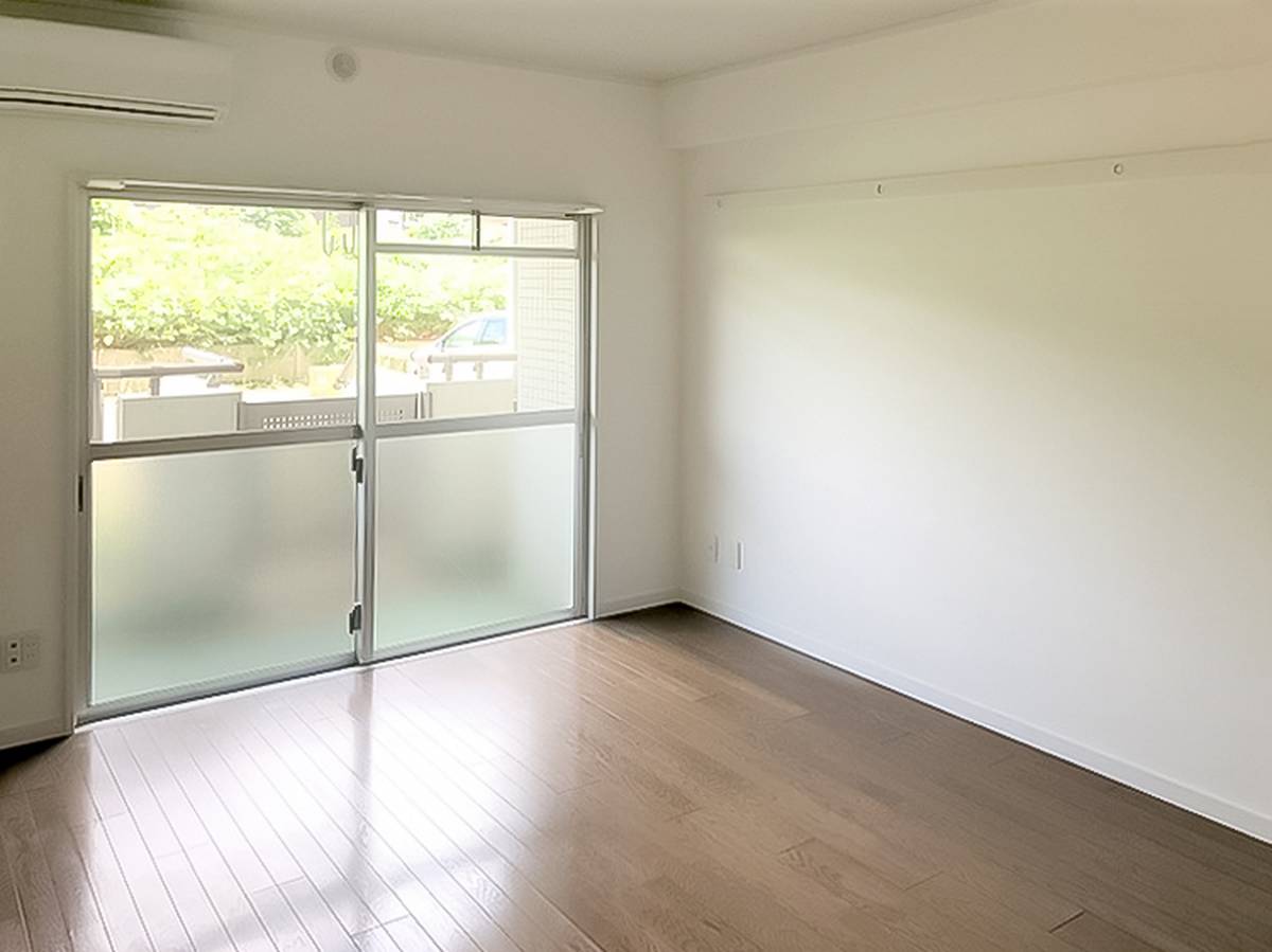 Higashimatsuyama-shi मा Village House Higashi Matsuyama Tower मा लिविङ रूम