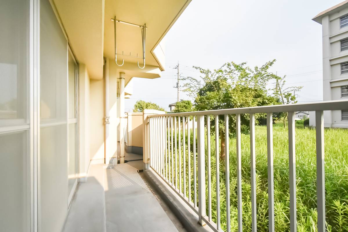 Balcony in Village House Nakanome in Kazo-shi
