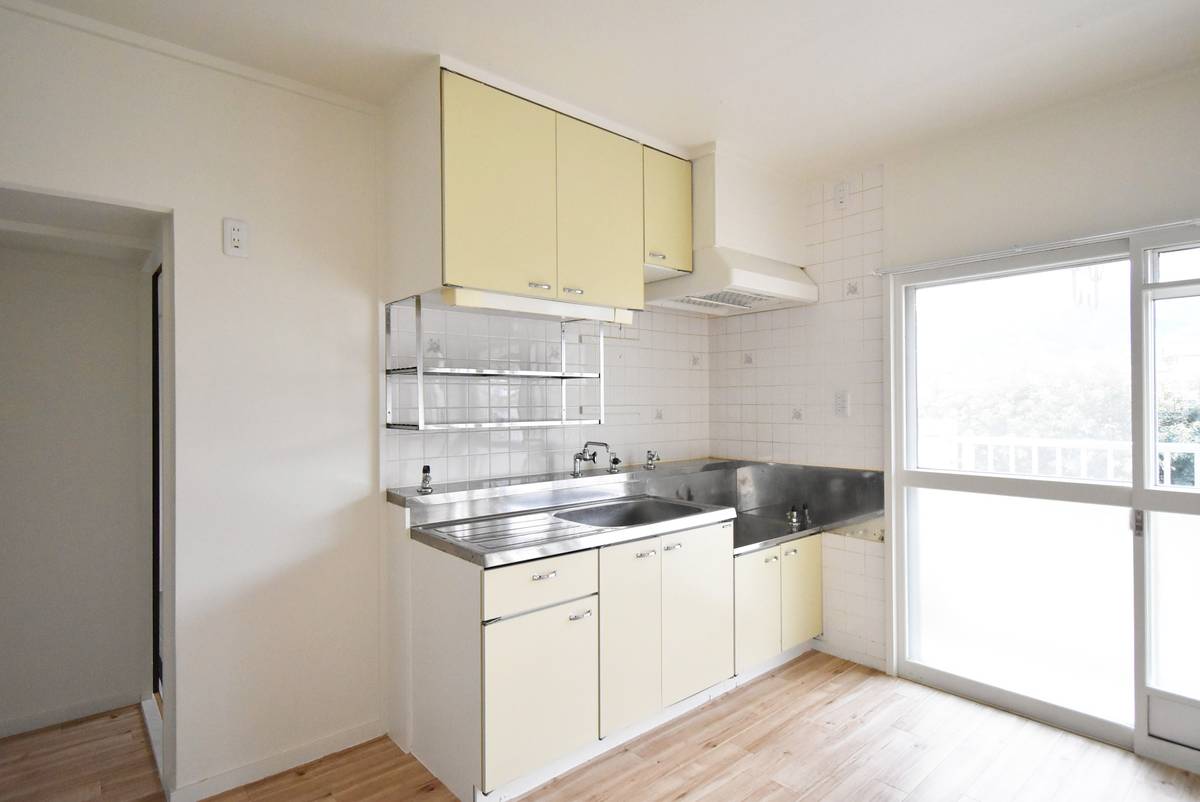 千曲市ビレッジハウス八幡のキッチン