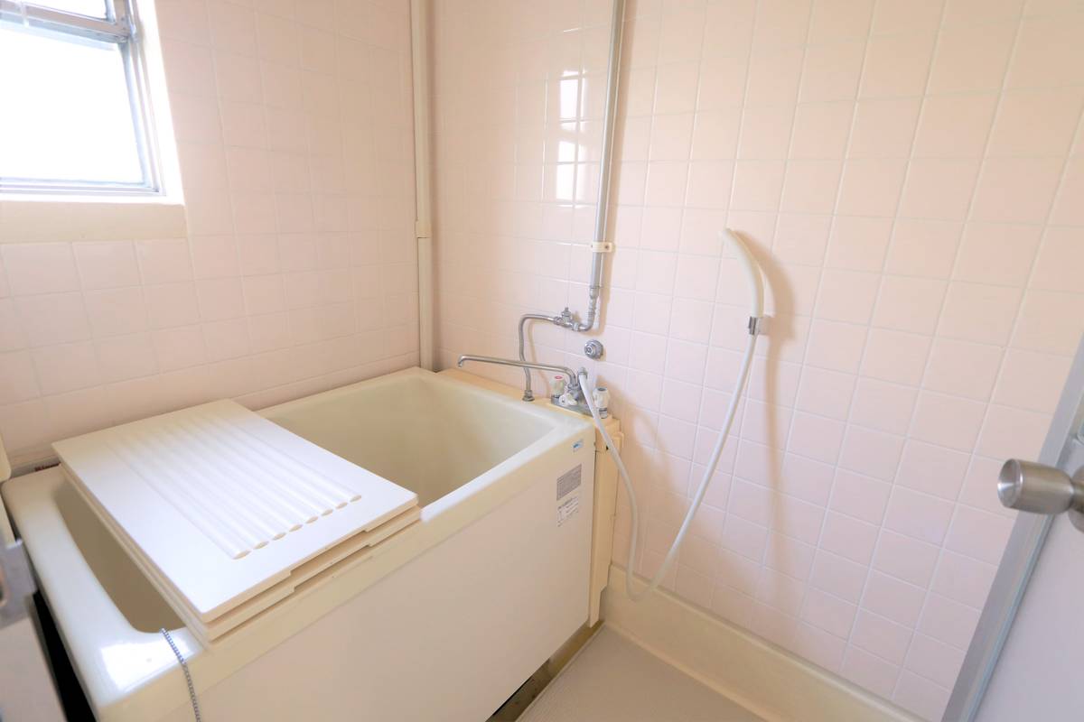 Bathroom in Village House Sasagawa in Yokkaichi-shi
