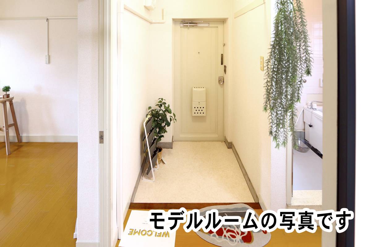 Entrada do apartamento de Village House Sasagawa em Yokkaichi-shi