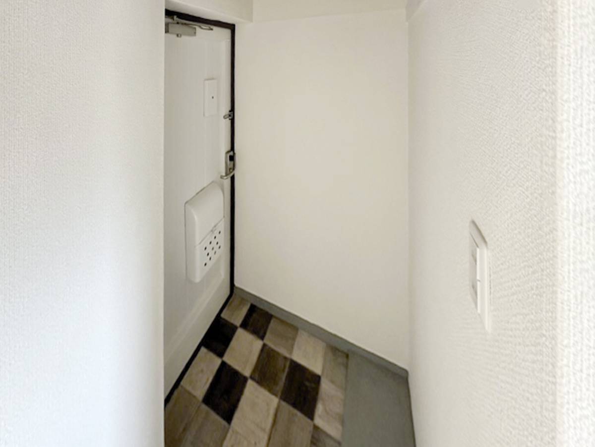 和歌山市ビレッジハウス鳴滝の玄関