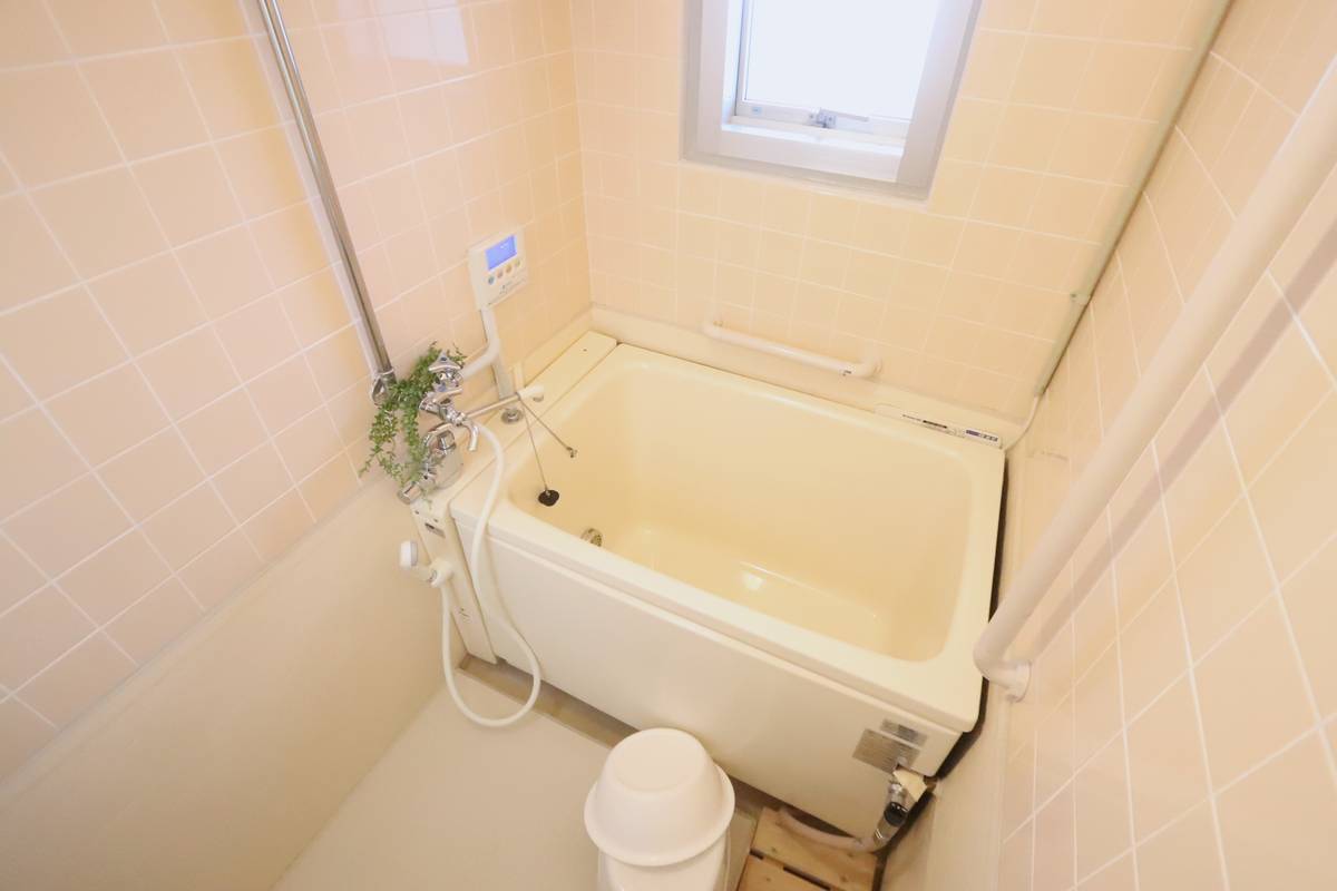 和歌山市ビレッジハウス鳴滝のバス