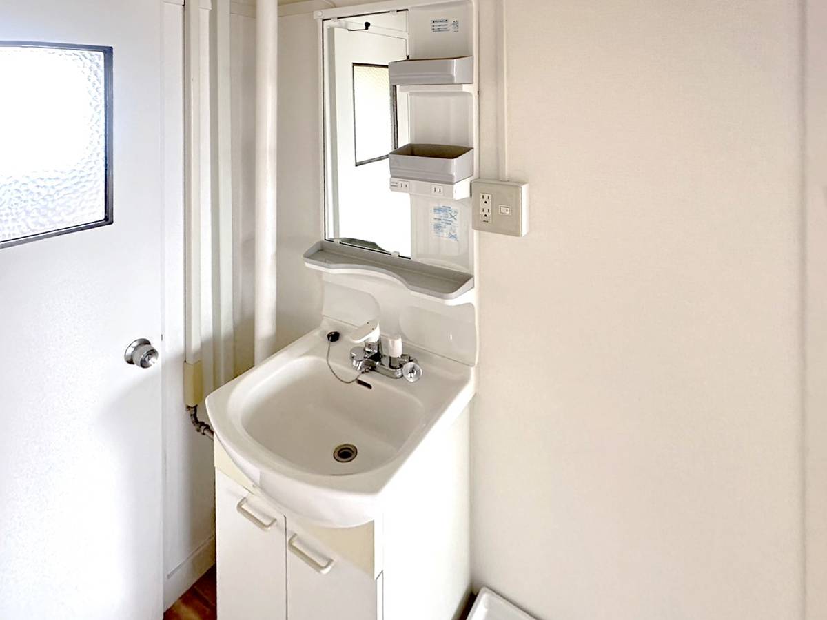 和歌山市ビレッジハウス鳴滝の洗面所