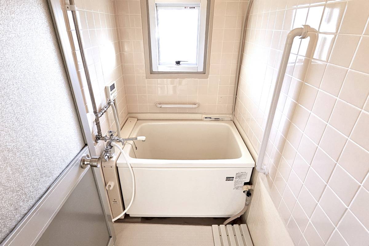 和歌山市ビレッジハウス鳴滝のバス