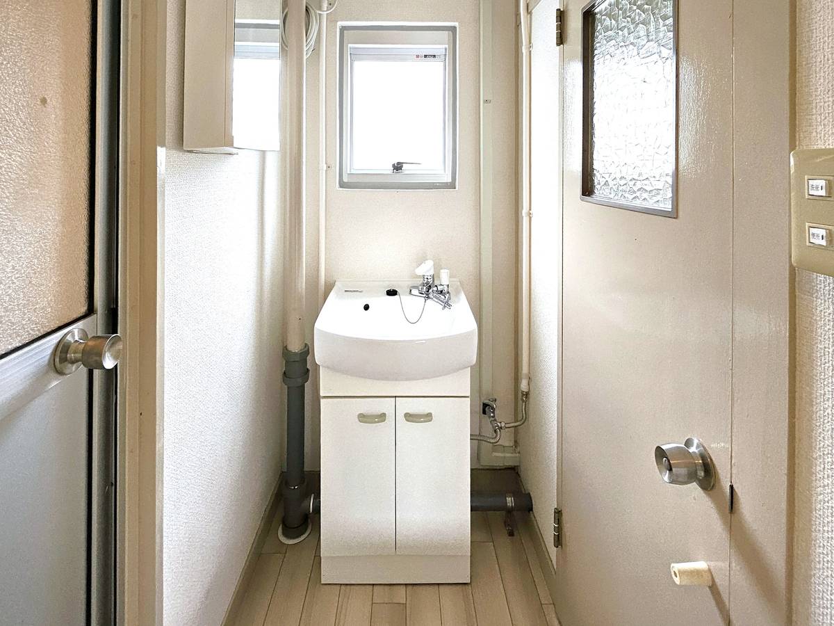 和歌山市ビレッジハウス鳴滝の洗面所