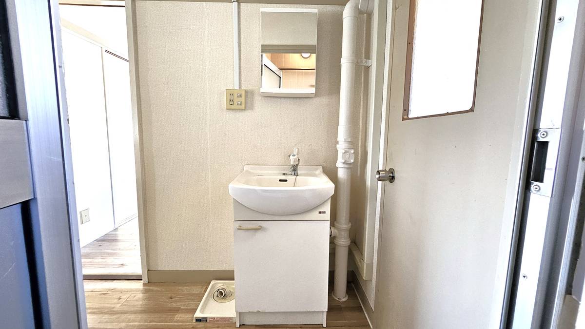 Wakayama-shi मा Village House Narutaki मा पाउडर रूम