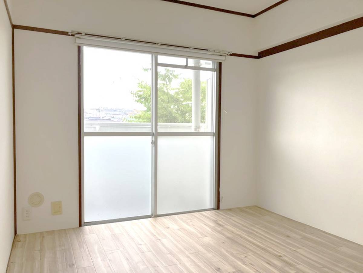 三木市ビレッジハウス志染の居室