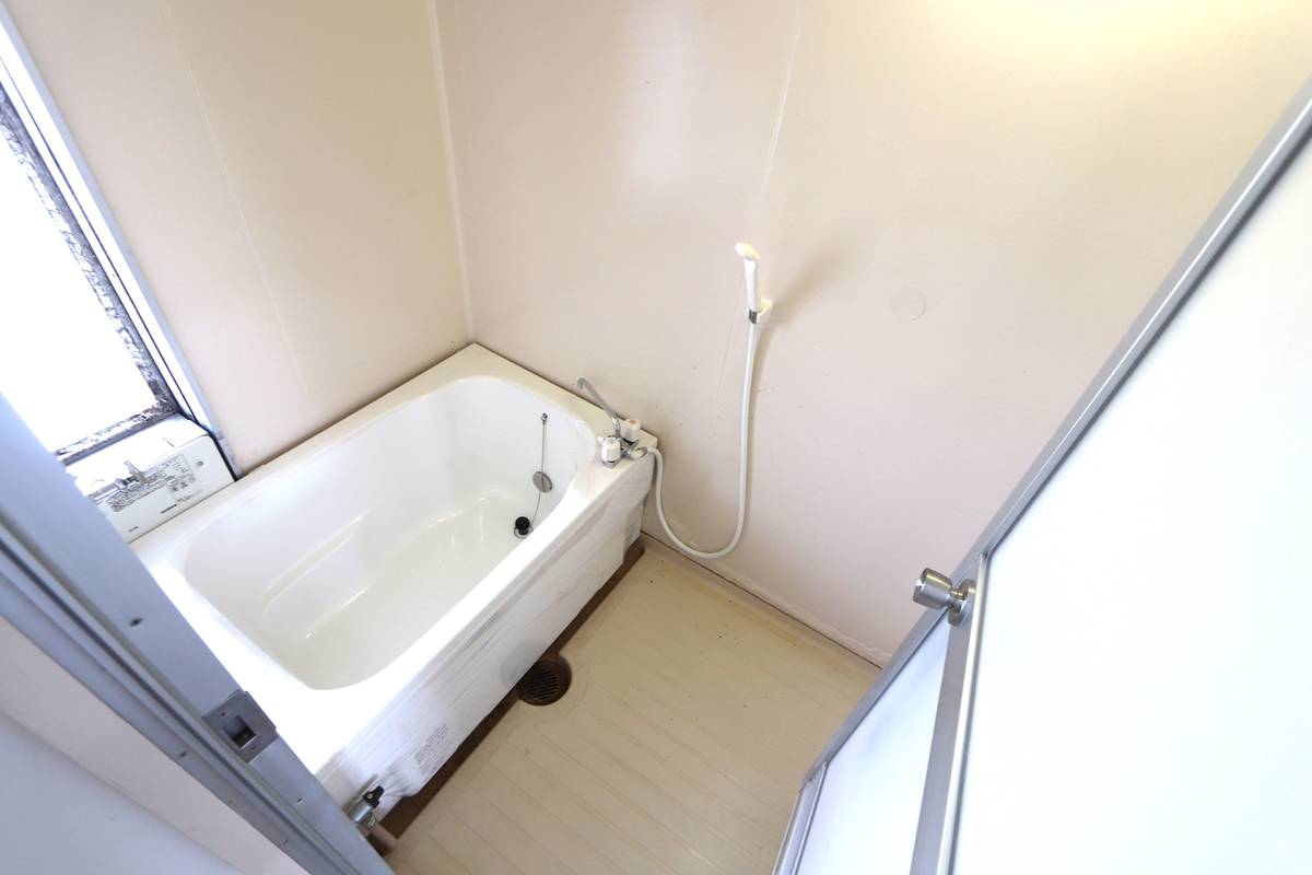 三木市ビレッジハウス志染のバス