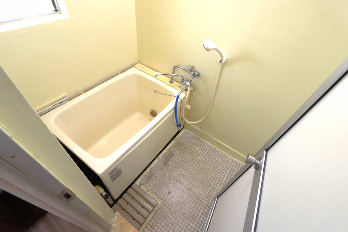 三木市ビレッジハウス志染のバス