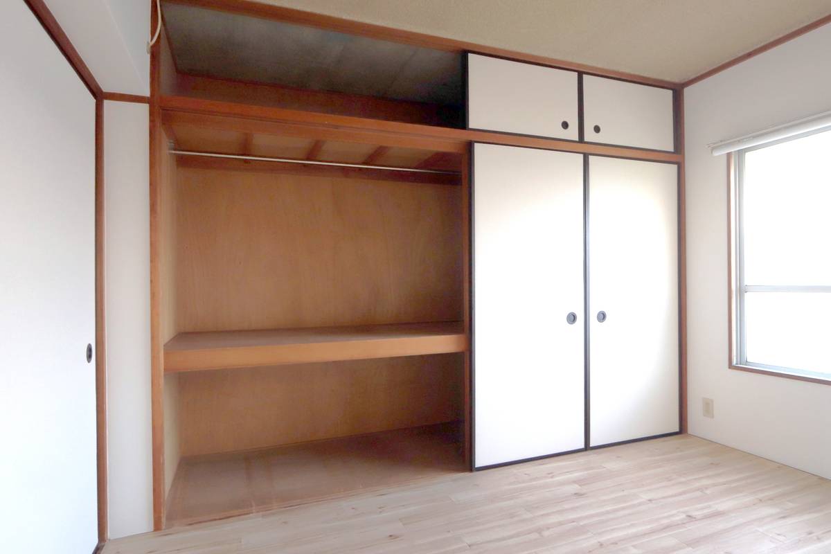 三木市ビレッジハウス志染の収納