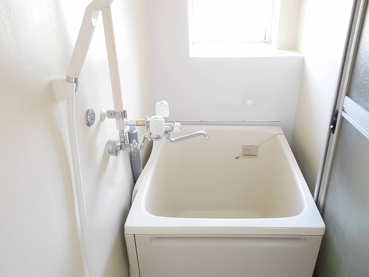 多治見市ビレッジハウス滝呂のバス