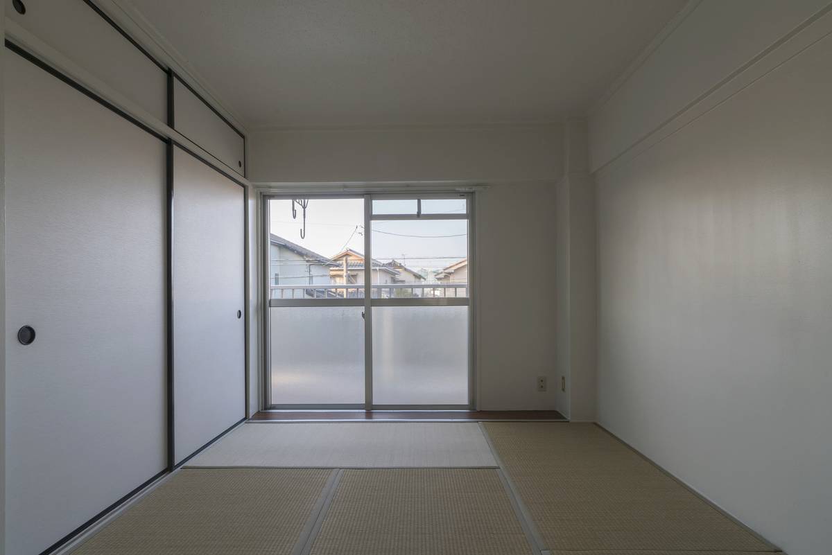 多治見市ビレッジハウス滝呂の居室