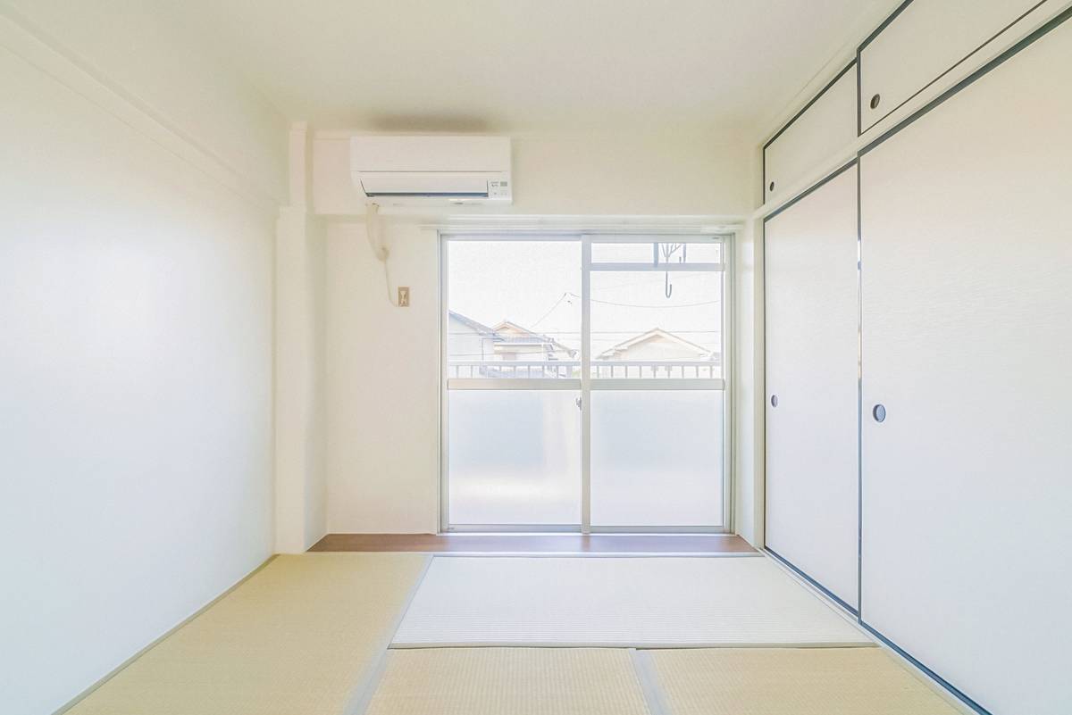 多治見市ビレッジハウス滝呂のリビング