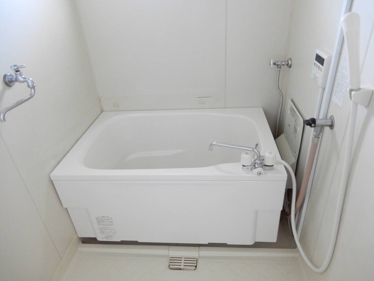 Phòng tắm của Village House Minami Numagami ở Aoi-ku