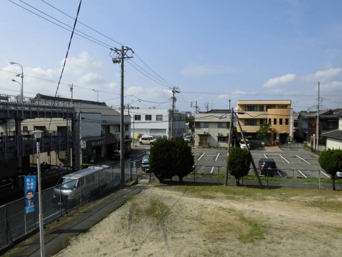 Tầm nhìn từ Village House Fukishima ở Tokai-shi