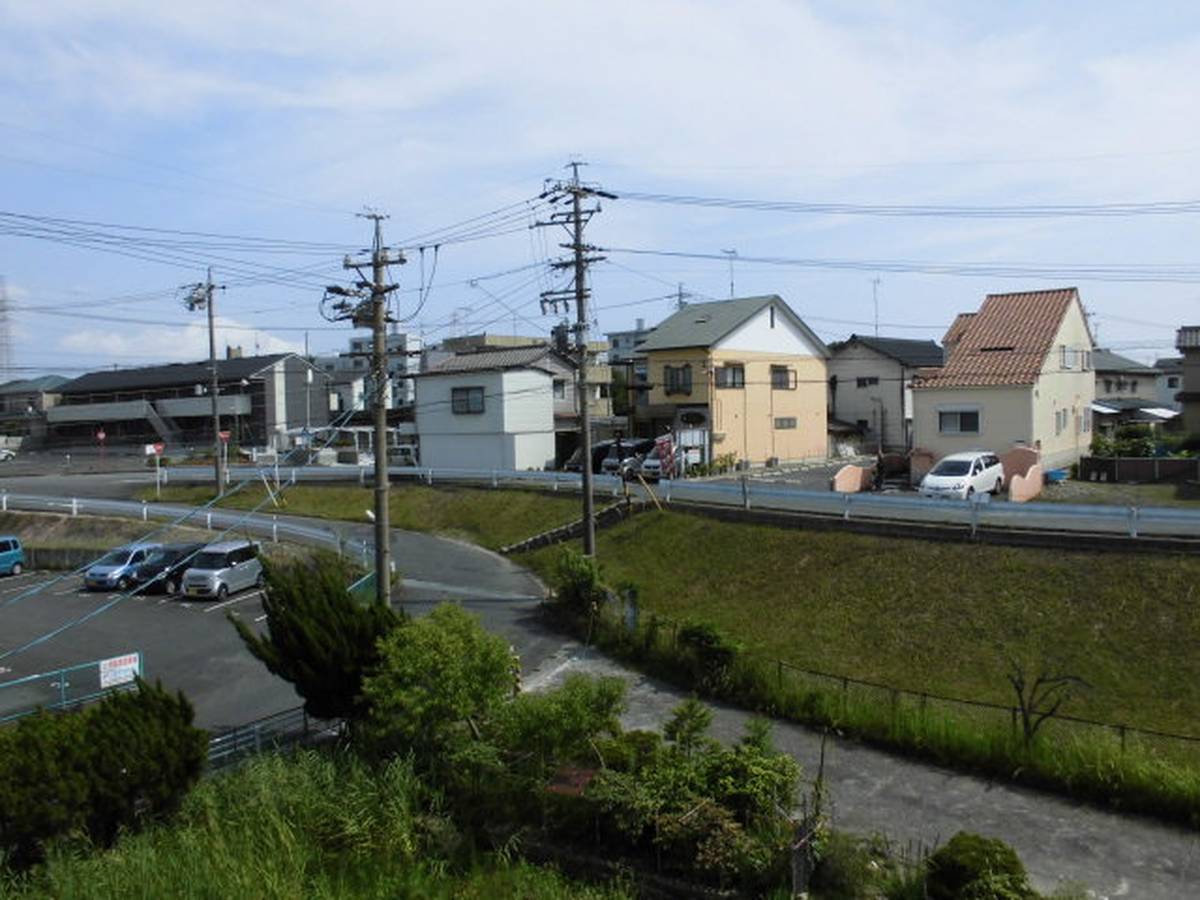 Pemandangan dari Village House Fukishima di Tokai-shi