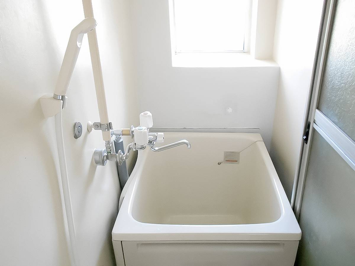 Hekinan-shi मा Village House Yashita मा बाथरूम