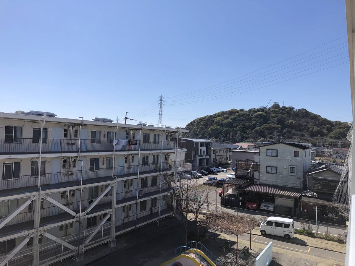Tầm nhìn từ Village House Daiwa ở Komaki-shi