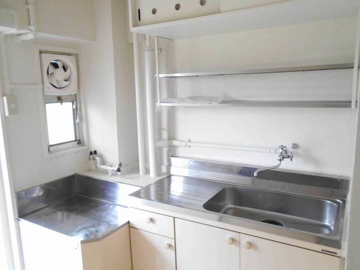 瑞浪市ビレッジハウス陶町のキッチン