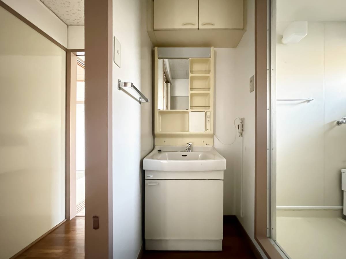 Ruang Rias di Village House Miai di Okazaki-shi