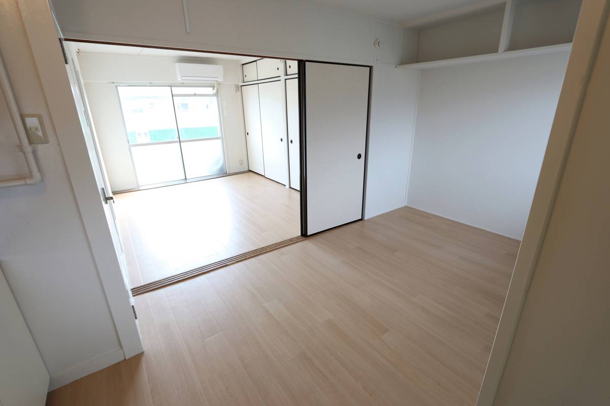 Bedroom in Village House Isoyama in Suzuka-shi