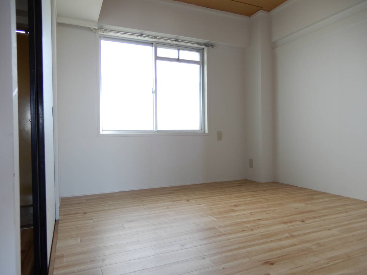 豊橋市ビレッジハウス津田の居室