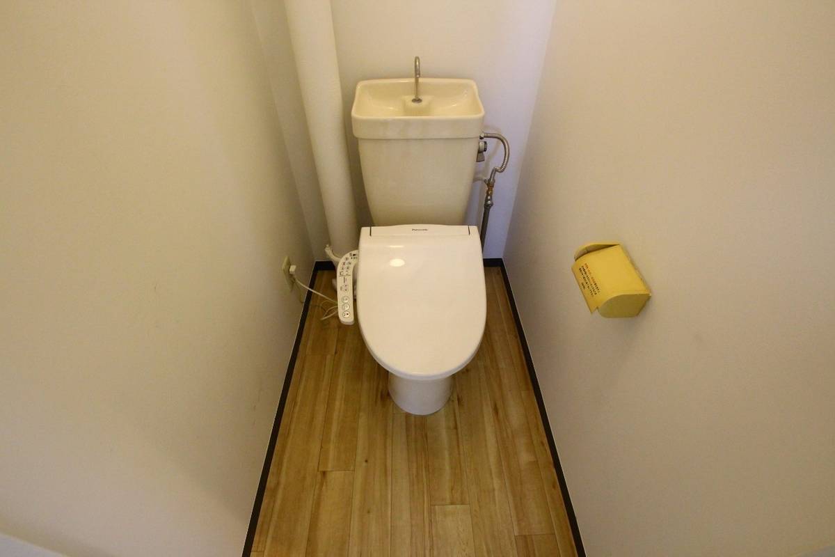 Nhà vệ sinh của Village House Tsuda ở Toyohashi-shi