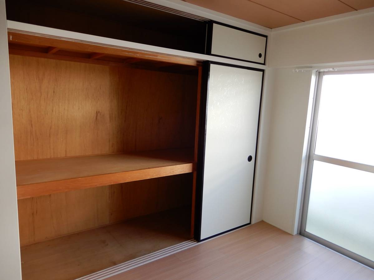 Gudang di Village House Odabuchi di Toyokawa-shi