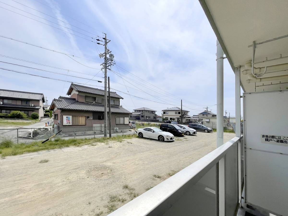 Pemandangan dari Village House Jimei di Nishio-shi