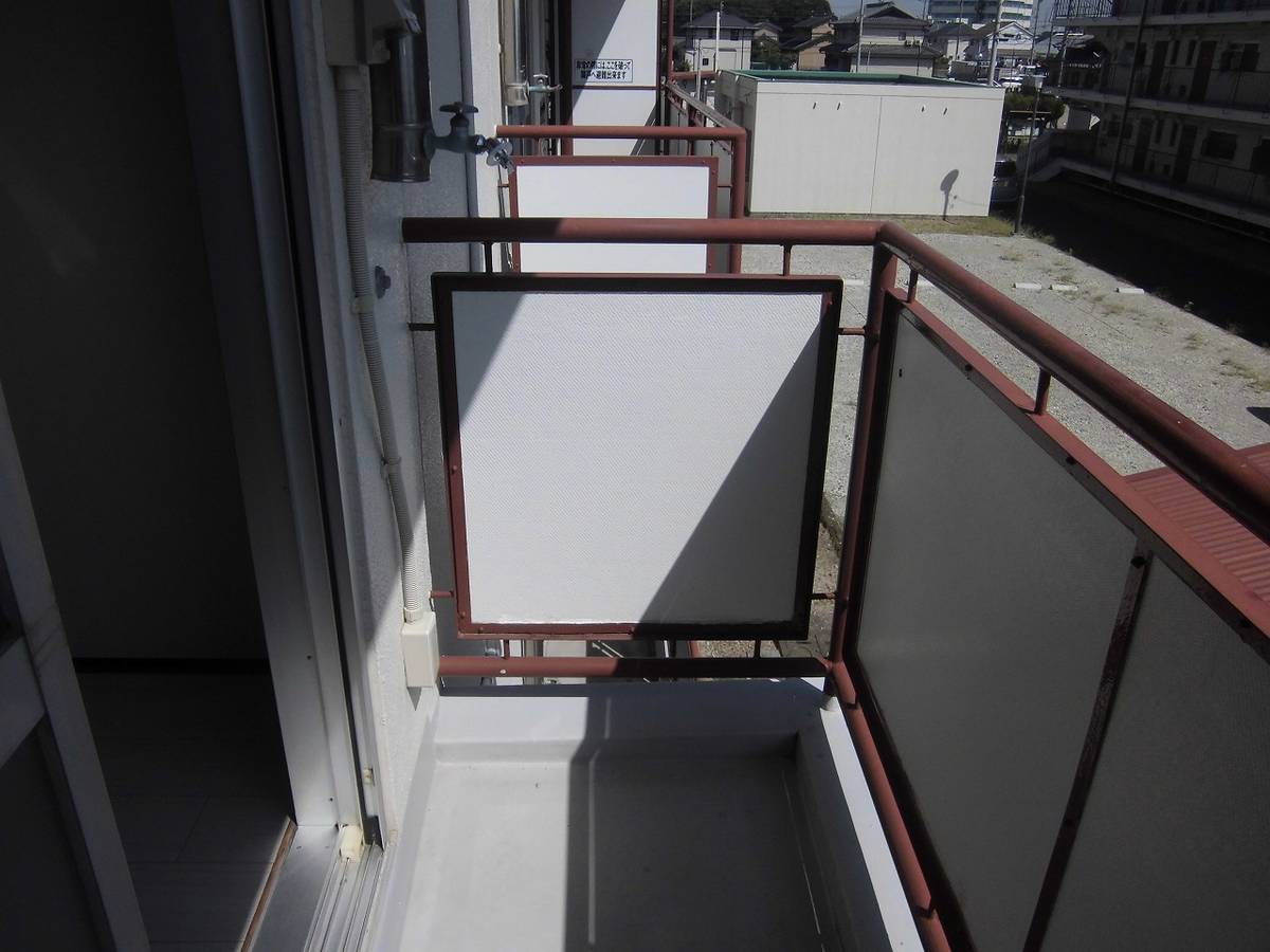 Balcony in Village House Kitaima in Ichinomiya-shi