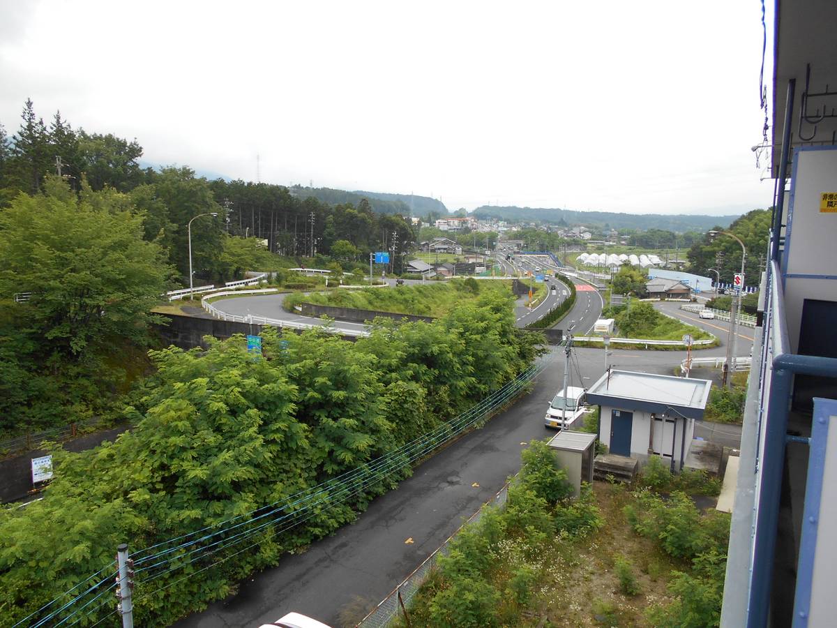 Tầm nhìn từ Village House Nakatsugawa ở Nakatsugawa-shi