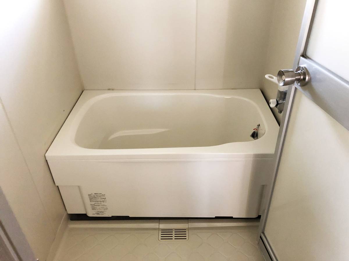 瀬戸市ビレッジハウス針原のバス