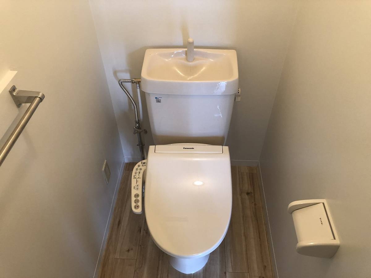 Toilet in Village House Harihara in Seto-shi